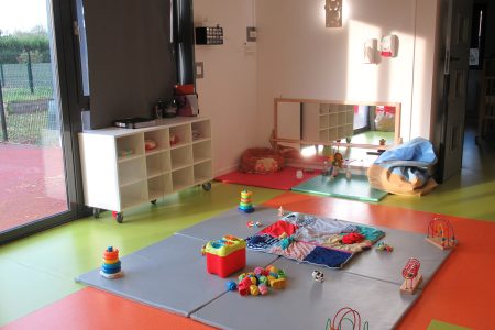 Jeux dans la crèche Rigolo Comme La Vie à Lallaing