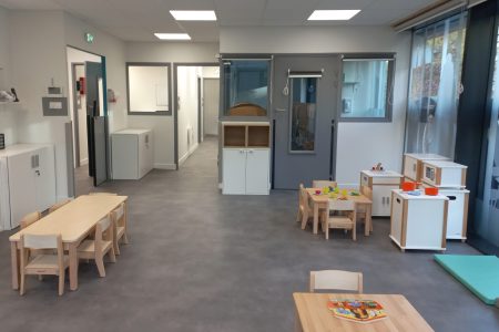 Rigolo comme la vie : micro crèche à Paris, Place d'Italie