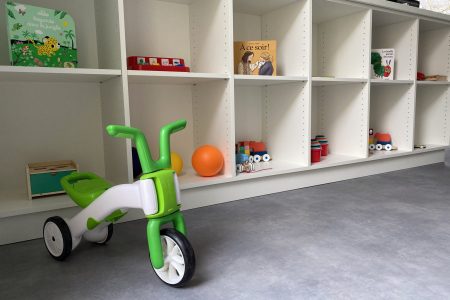 vélo dans la crèche à Nogent-sur-Seine