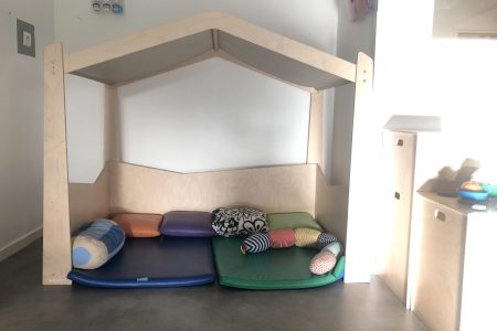 cabane dans la micro crèche à Lambres lez douai