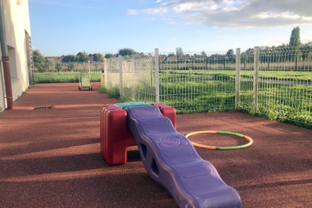 Terrasse dans la crèche à Lambres-lez-Douai