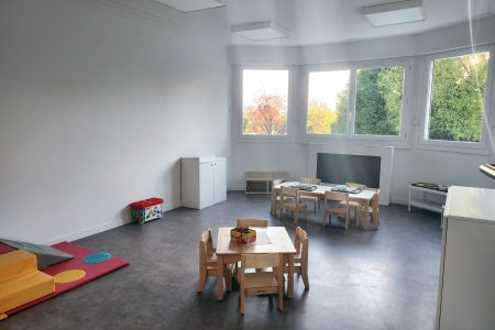 Rigolo Comme La Vie : Intérieur de la micro-crèche à Lécousse