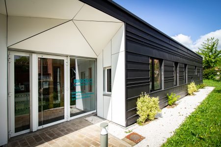 façade de la crèche à Marcq en Baroeul, La buissonnière