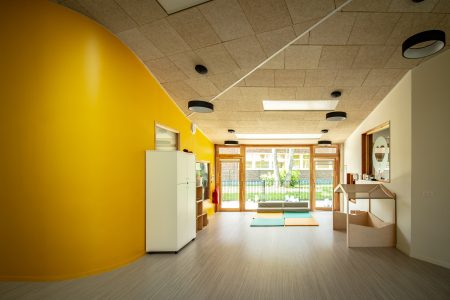 intérieur de la crèche à Marcq en Baroeul La buissonnière