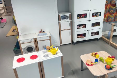 Cuisine en jouet dans la crèche à Saint-Amand-les-Eaux