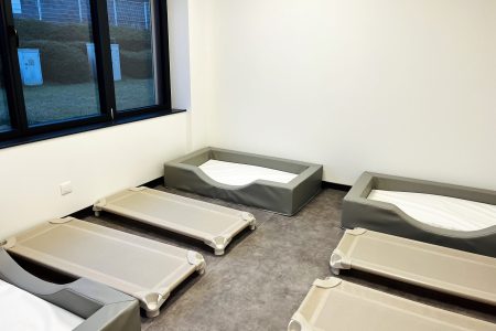 Dortoir dans la crèche à Saint Gobain