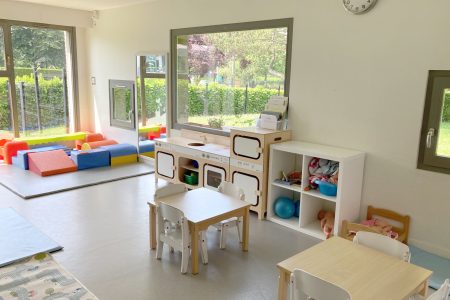 Crèche à croix