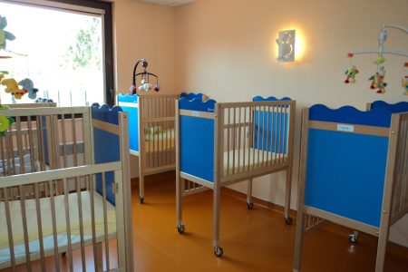 dortoir dans la crèche à Escaudoeuvres, Rigolo Comme La vie